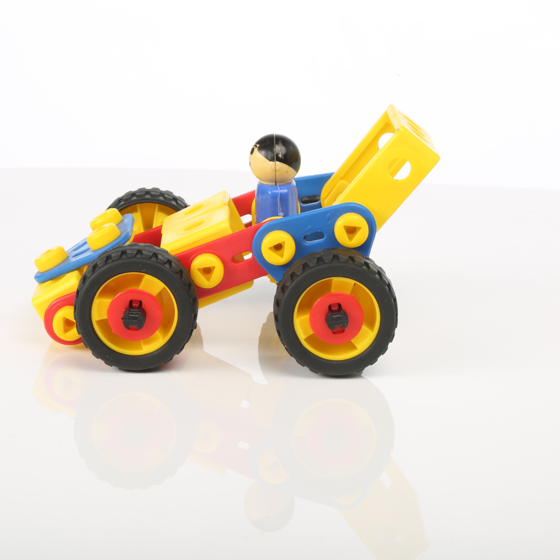 PLASTIC MECHANIX CARS-1