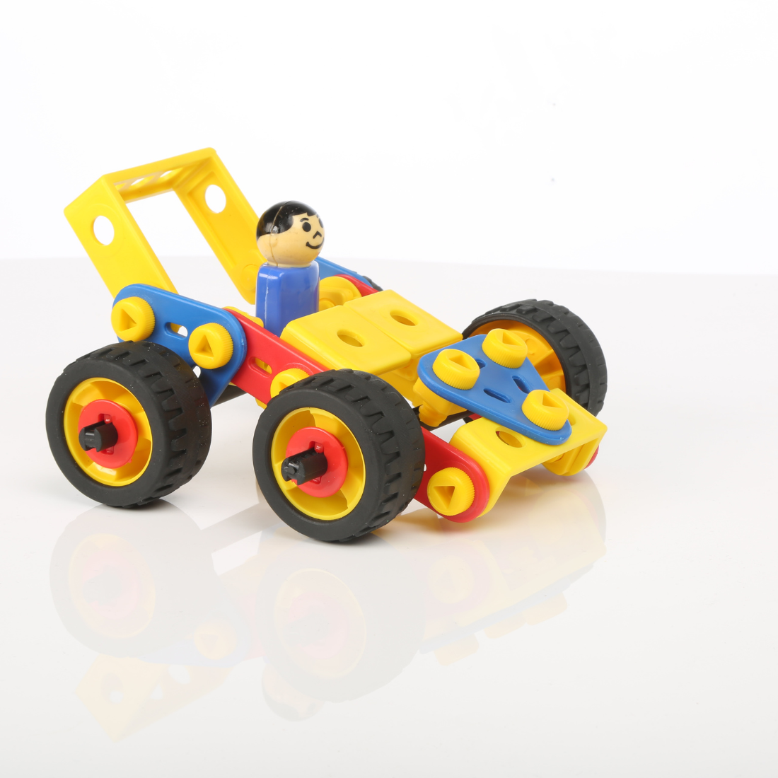 PLASTIC MECHANIX CARS-1