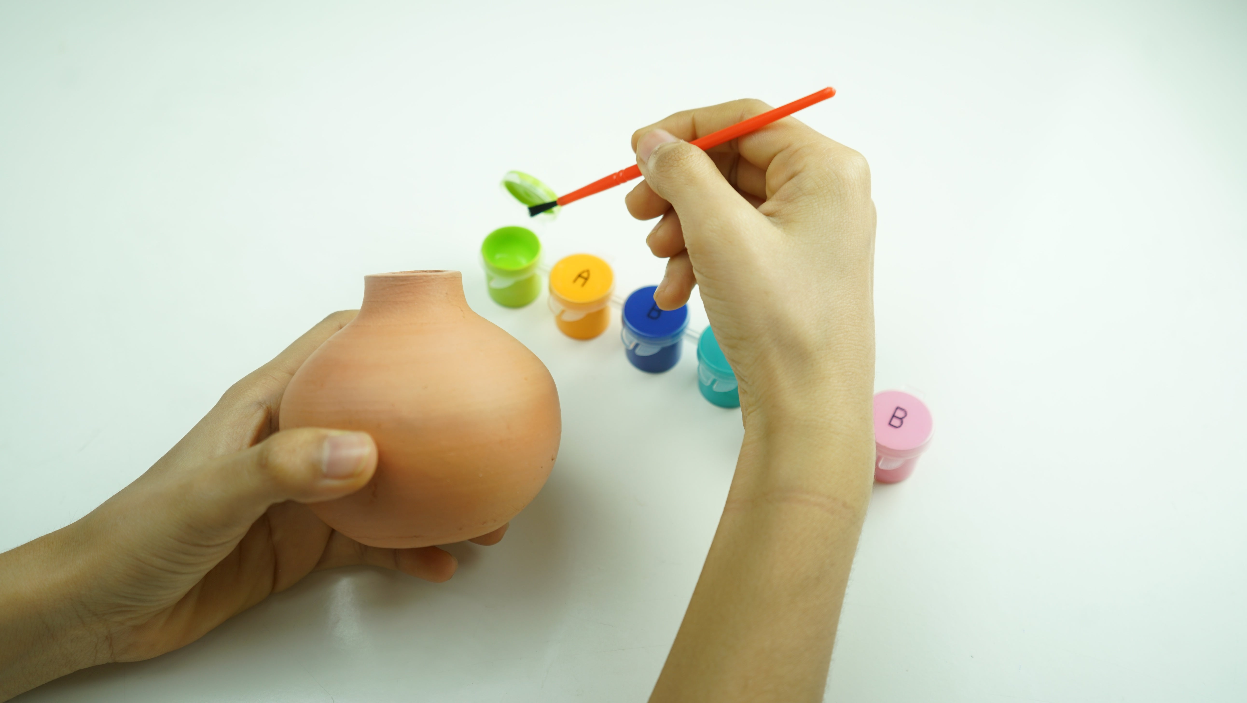 Crackle Paint Pot Painting Kit with Textured Finish for Ages 5+ Years